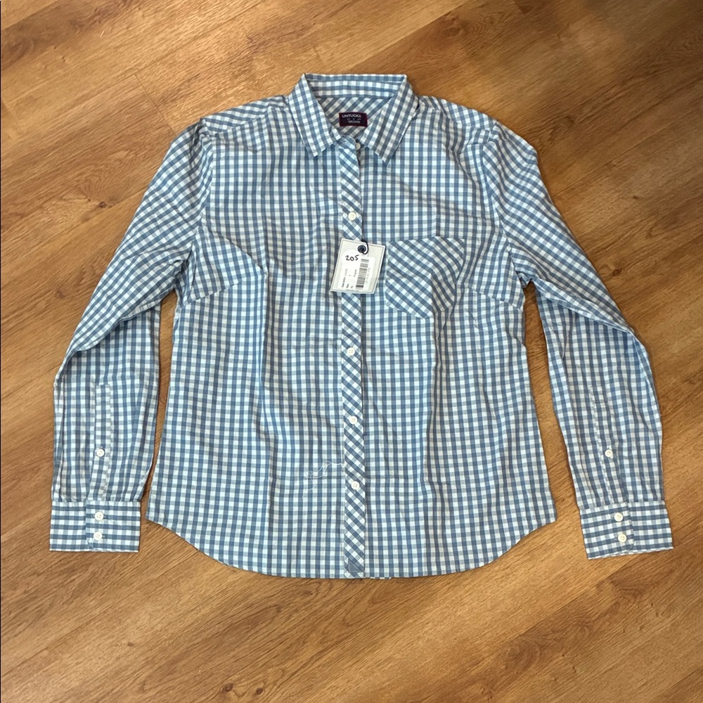 UNTUCKit Blue and White Gingham Shirt‎